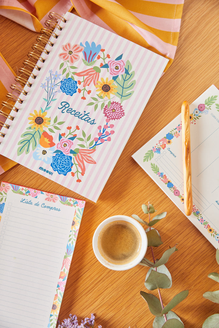 Caderno de Receitas - Floral Romântico
