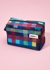 Necessaire Impermeável - Xadrez Aventura