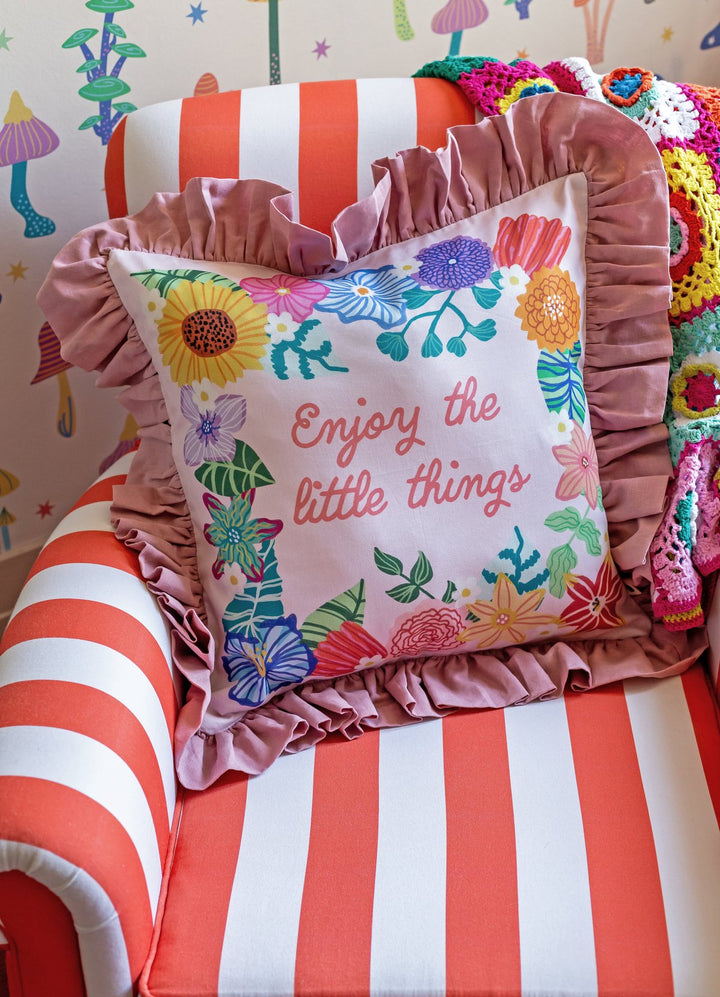 Almofada Com Babado - Little Things