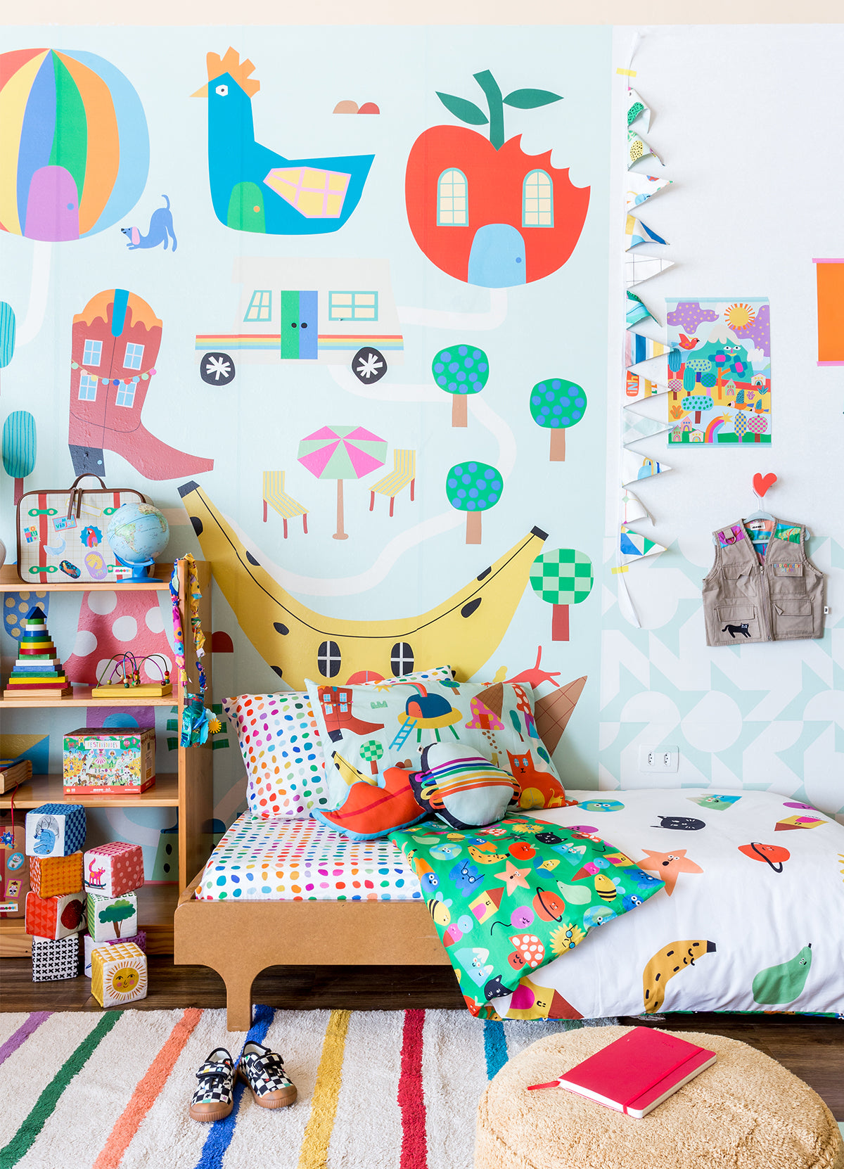 Papel de Parede Infantil Casas Extravagantes - Painel