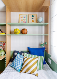 Almofada com Relotê - Listra Diagonal Caramelo