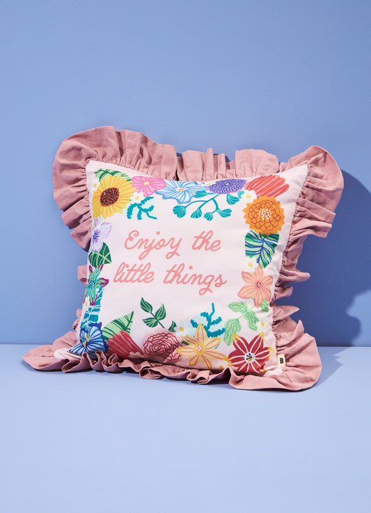 Almofada Com Babado - Little Things