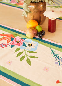 Caminho de Mesa - Sonho de Jardim