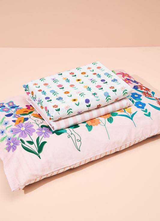 Jogo de Cama Infantil Trio - Flores no Jardim