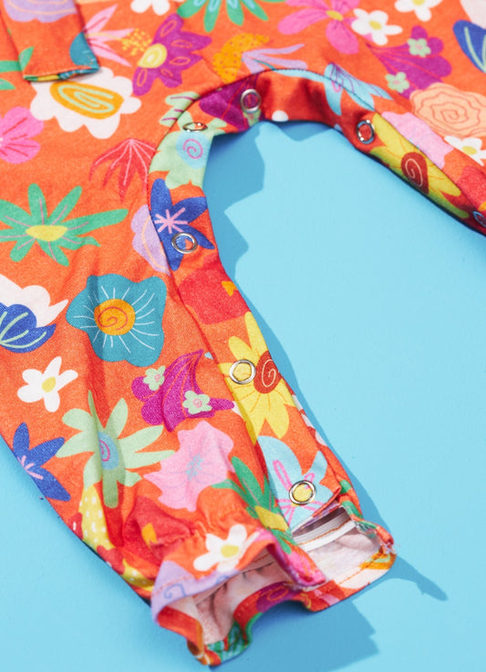 Macacão Bebê com Babado - Flores do Mar