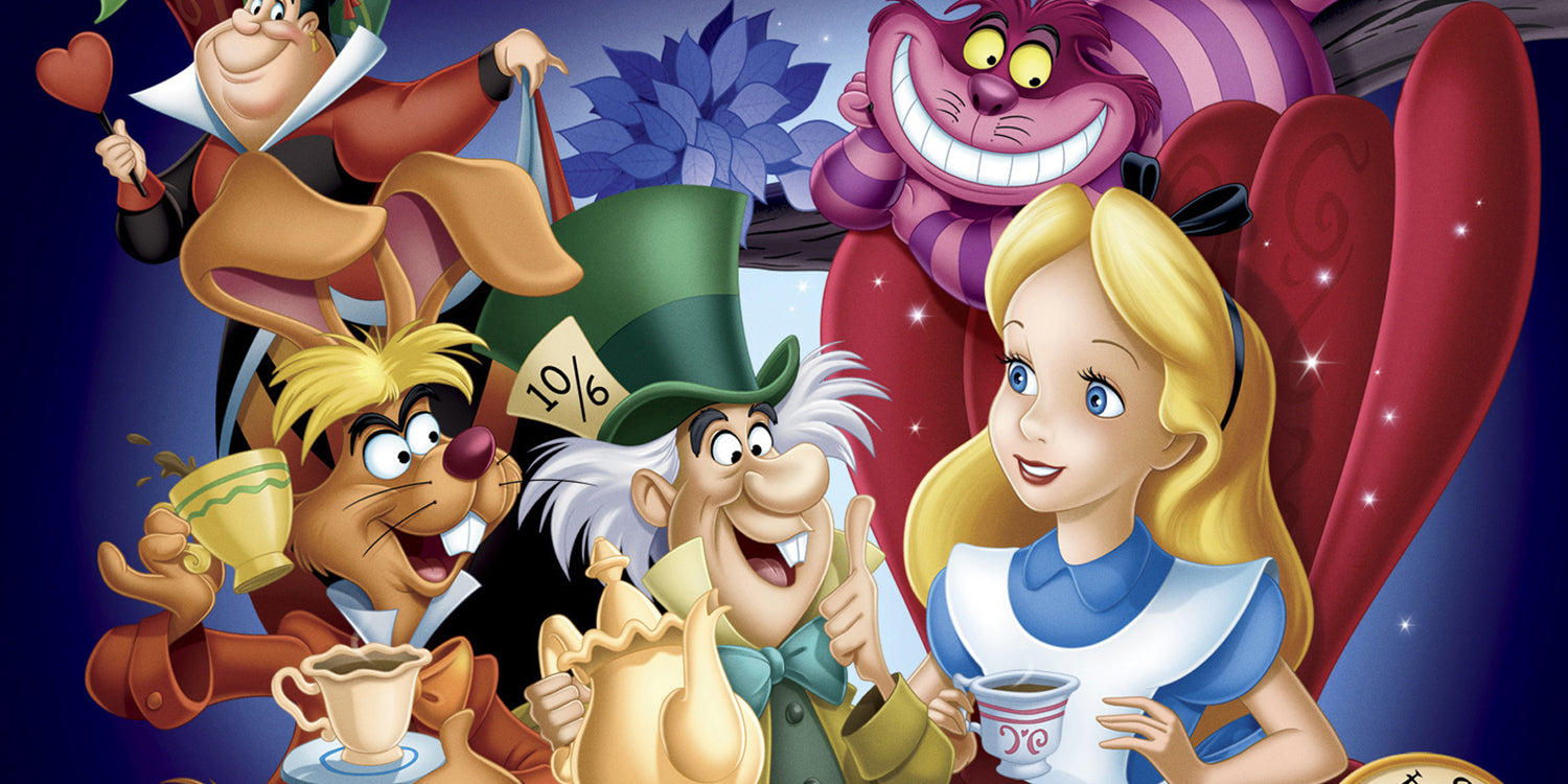 Clássicos Disney Desenhos em 2 D riquíssimos de conteúdo e símbolos.