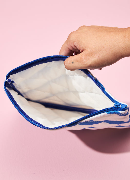 Necessaire Matelassada - Listrado Anil