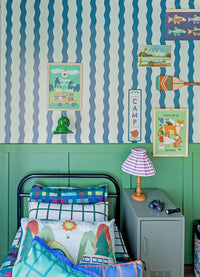 Papel de Parede Infantil - Listrado Ondas Acampamento