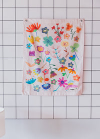 Tapestry Pequeno - Little Flowers