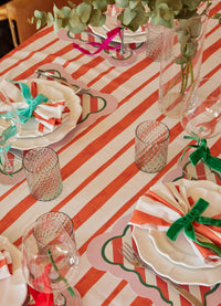 Toalha de Mesa Babado - Listrado Romã